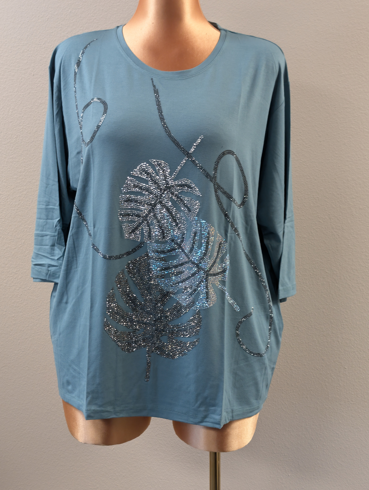 Stoned Designed Top